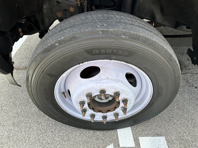 Used 2019 Ford F550 4x4 Regular Cab Super Duty image 13