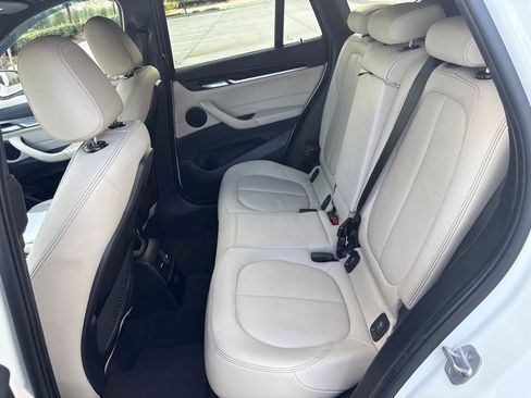 Used 2018 BMW X1 sDrive28i w/ Convenience Package image 12