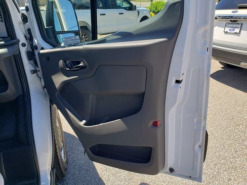 Used 2024 Ford Transit 350 XL RWD image 18