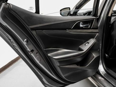 Used 2019 Nissan Maxima 3.5 SV w/ Floor Mat Group image 47