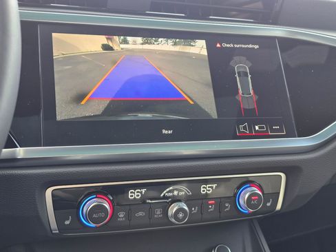 Certified 2025 Audi Q3 2.0T Premium w/ Convenience Package image 20