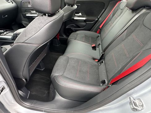 New 2026 Mercedes-Benz GLA 35 AMG 4MATIC image 25