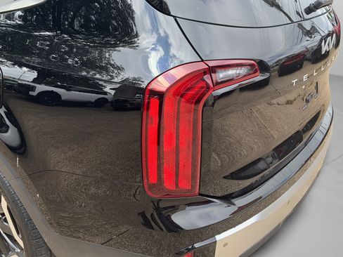 Used 2023 Kia Telluride S AWD/4WD image 33