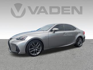 Used 2018 Lexus IS 300 F Sport video 2