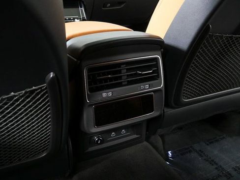 Used 2023 Audi RS Q8 4.0T image 22