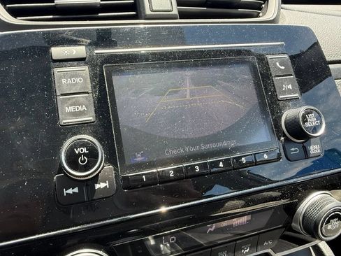 Used 2018 Honda CR-V LX image 5