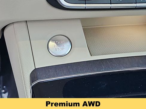 Used 2023 Audi Q5 2.0T Premium w/ Convenience Package AWD/4WD image 24
