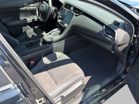 Used 2019 Honda Insight EX image 10