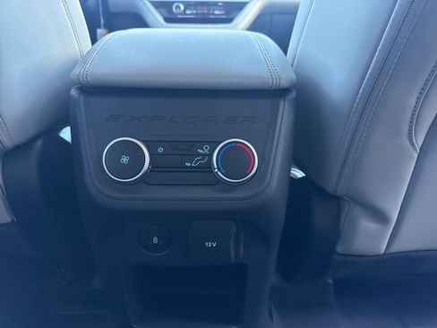 New 2026 Ford Explorer Active w/ Active Comfort Package AWD/4WD image 31