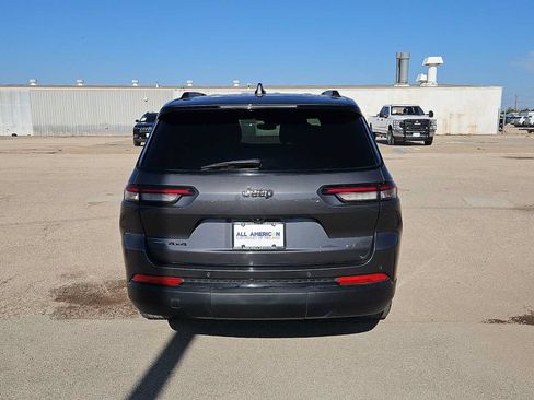 Used 2022 Jeep Grand Cherokee L Laredo AWD/4WD image 7