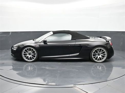 Used 2014 Audi R8 V10 image 2