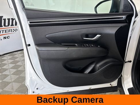 Used 2024 Hyundai Tucson SEL w/ Convenience Package FWD image 9