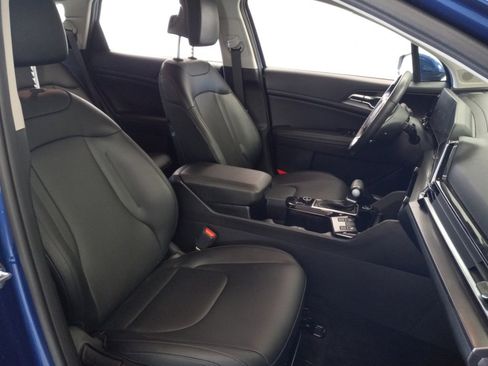 Certified 2023 Kia Sportage EX FWD image 19