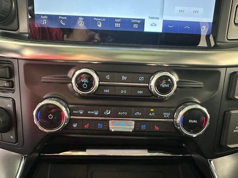 Used 2022 Ford F150 Lariat w/ Equipment Group 502A High AWD/4WD image 37