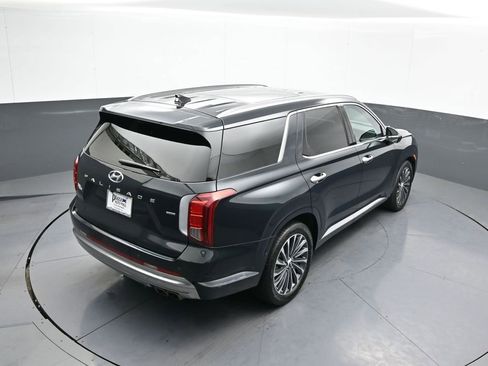 Used 2024 Hyundai Palisade Calligraphy image 40
