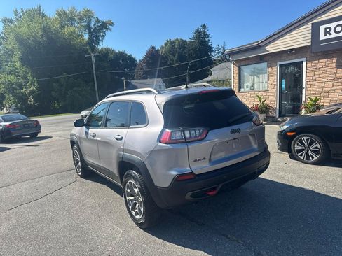 Used 2021 Jeep Cherokee Trailhawk AWD/4WD image 12