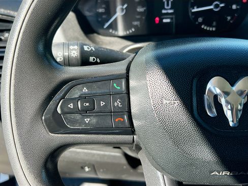 Used 2022 RAM ProMaster 2500 image 18