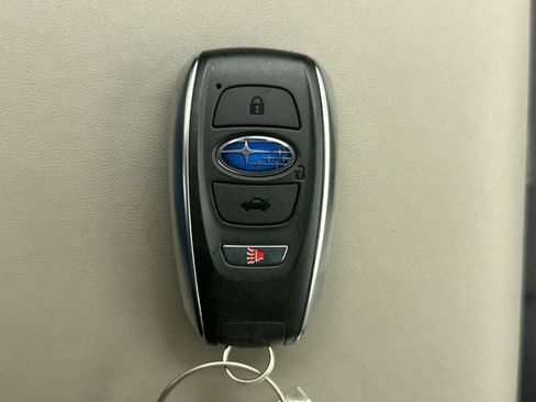 Used 2020 Subaru Forester Premium AWD/4WD image 10
