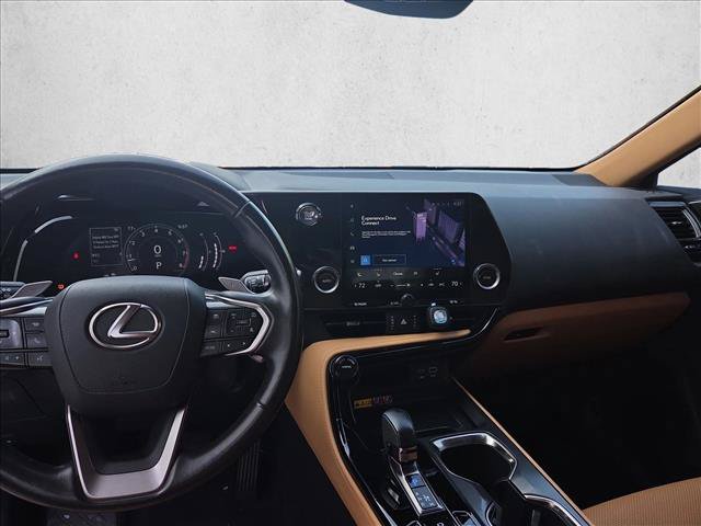 Used 2025 Lexus NX 250 FWD w/ Accessory Package (Z1) image 16