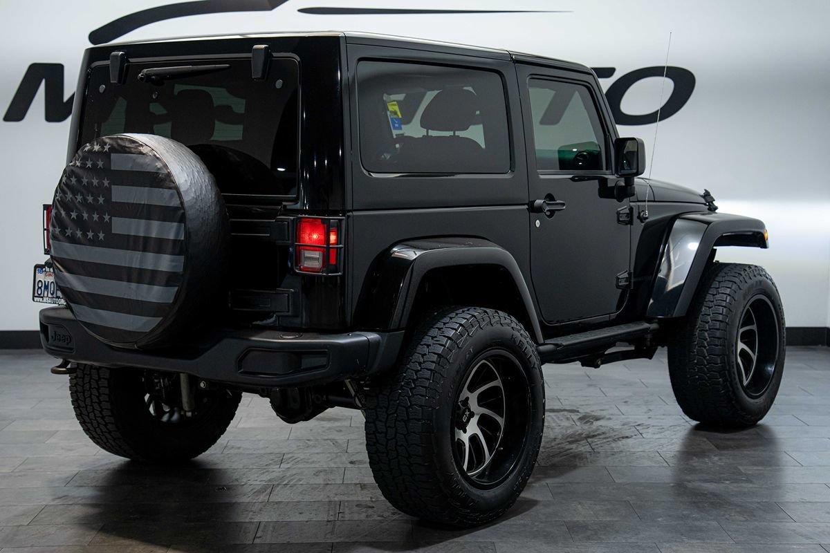 Used 2018 Jeep Wrangler Sport AWD/4WD image 2