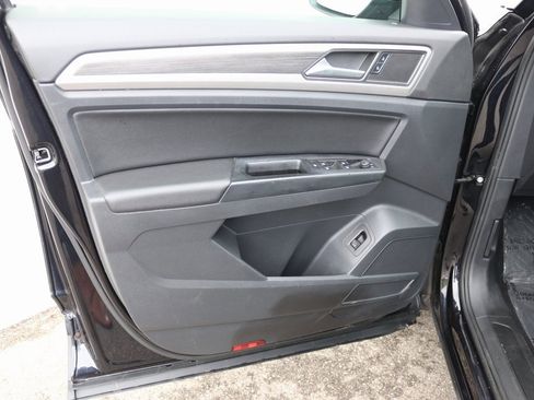 Used 2021 Volkswagen Atlas SEL image 35