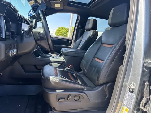 Used 2024 GMC Sierra 2500 AT4 w/ AT4 Premium Plus Package image 17