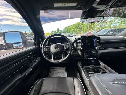 Used 2024 RAM 2500 Limited AWD/4WD image 18