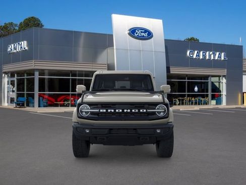 New 2025 Ford Bronco Outer Banks AWD/4WD image 6