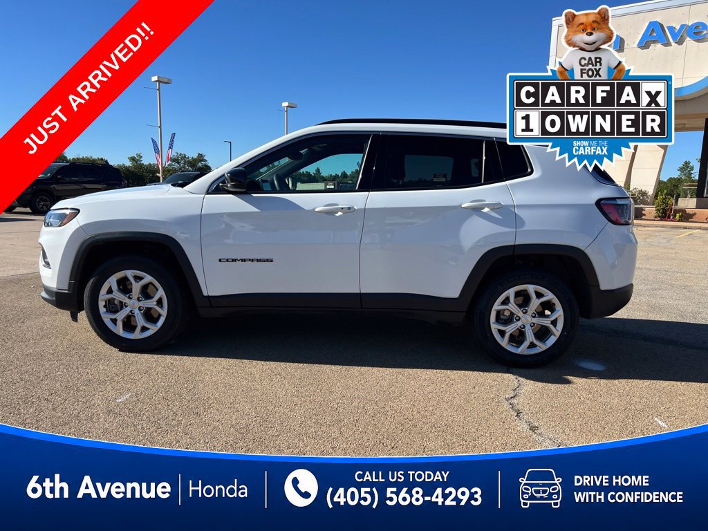 Used 2024 Jeep Compass Latitude AWD/4WD image 8