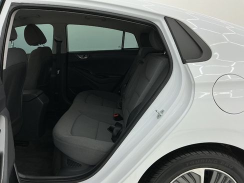 Used 2021 Hyundai Ioniq SE FWD image 20
