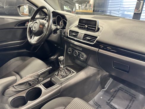 Used 2014 MAZDA MAZDA3 i Touring image 4