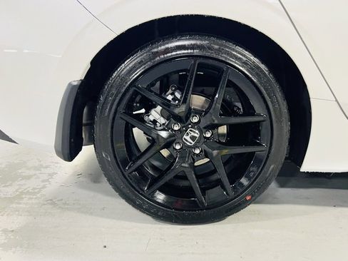 New 2026 Honda Civic Sport image 9