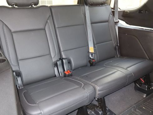Used 2023 GMC Yukon Denali RWD image 20