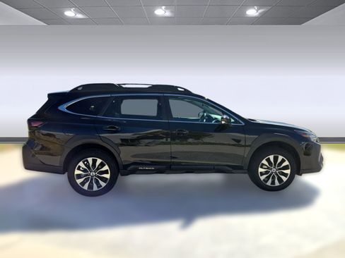 Used 2024 Subaru Outback Limited image 6