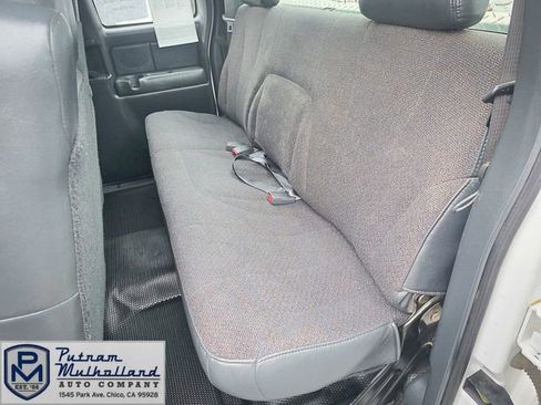 Used 2001 Chevrolet Silverado 2500 2WD Extended Cab image 11