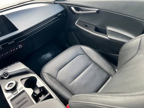 Certified 2022 Kia EV6 Wind image 14