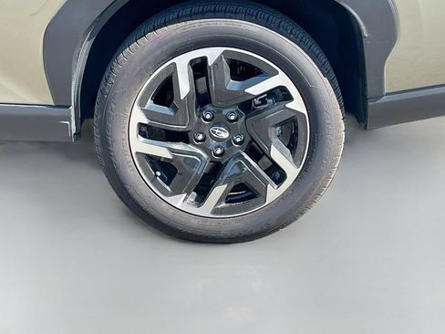 Used 2025 Subaru Forester Limited w/ Popular Package #2 AWD/4WD image 33