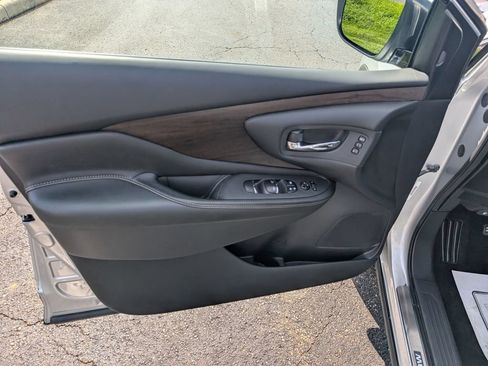 Used 2020 Nissan Murano Platinum AWD/4WD image 15