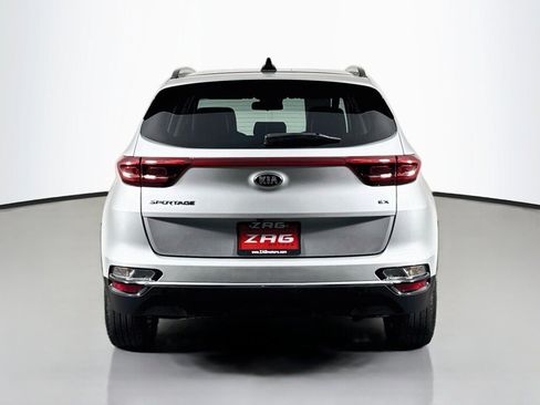 Used 2022 Kia Sportage EX AWD/4WD image 4