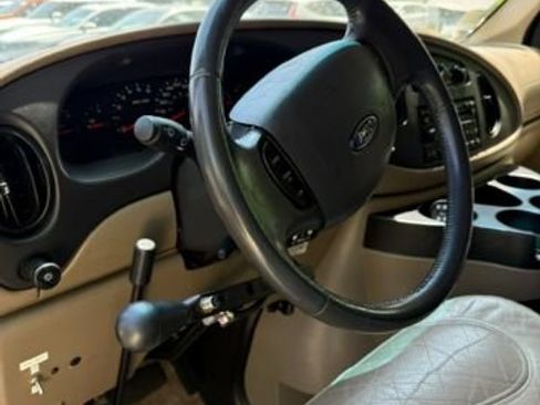 Used 2008 Ford E-150 and Econoline 150 RWD image 20