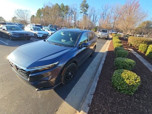 Used 2024 Honda CR-V EX-L image 4