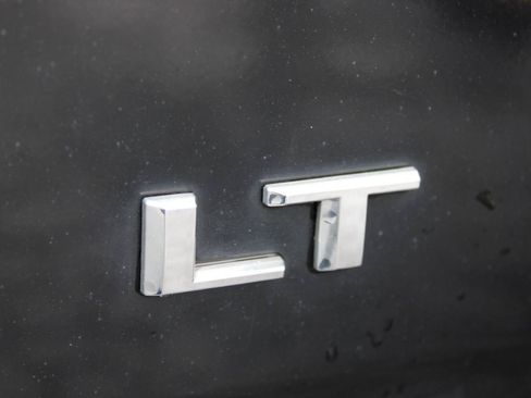 Used 2021 Chevrolet Colorado LT w/ Fleet Safety Package RWD image 7