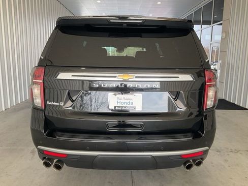 Used 2023 Chevrolet Suburban High Country image 24