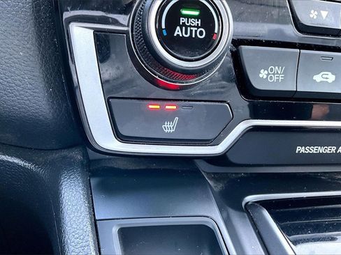 Used 2018 Honda CR-V Touring image 30