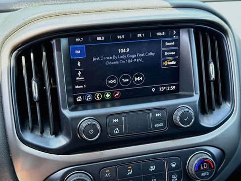 Used 2019 Chevrolet Colorado Z71 AWD/4WD image 15