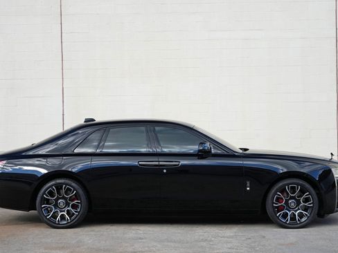 Used 2024 Rolls-Royce Ghost Black Badge w/ Black Badge Ghost Package AWD/4WD image 74