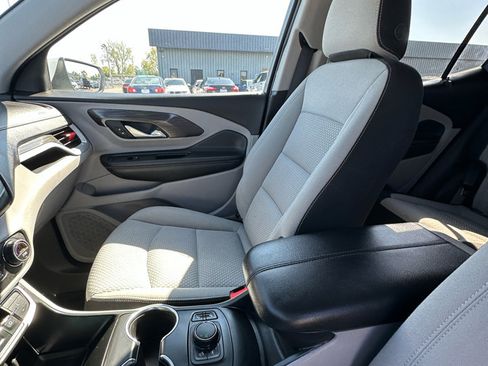 Used 2023 GMC Terrain SLE w/ Driver Convenience Package image 20