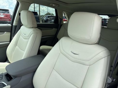 New 2026 Cadillac XT5 Premium Luxury FWD image 21