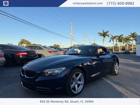 Used 2009 BMW Z4 sDrive30i image 9
