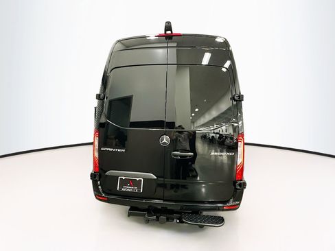 Used 2026 Mercedes-Benz Sprinter 3500 image 7